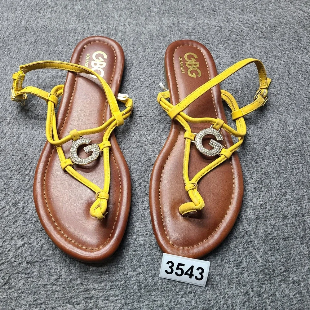 GBG Los Angeles Thong Sandals Womens 8.5 Yellow Rhinestone G Logo GLOAKA